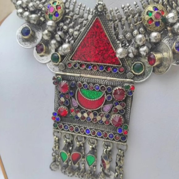 Vintage Kuchi Choker with Colourful Glass Stones - Picture 3 of 3